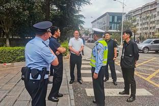 镜报：伊纳西奥可能今夏和阿莫林一起去利物浦